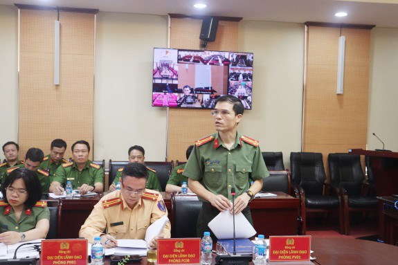 Thượng tá Dương Minh Tuyến, Phó trưởng Phòng Tham mưu đánh giá về kết quả thực hiện một số nội dung trọng tâm của Ban Chỉ đạo 197 Thành phố