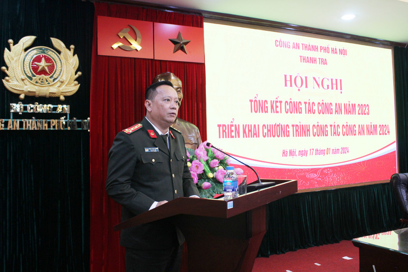 Đại tá Phạm Thanh Hùng, Phó Bí thư Đảng ủy, Phó Giám đốc CATP phát biểu tại hội nghị