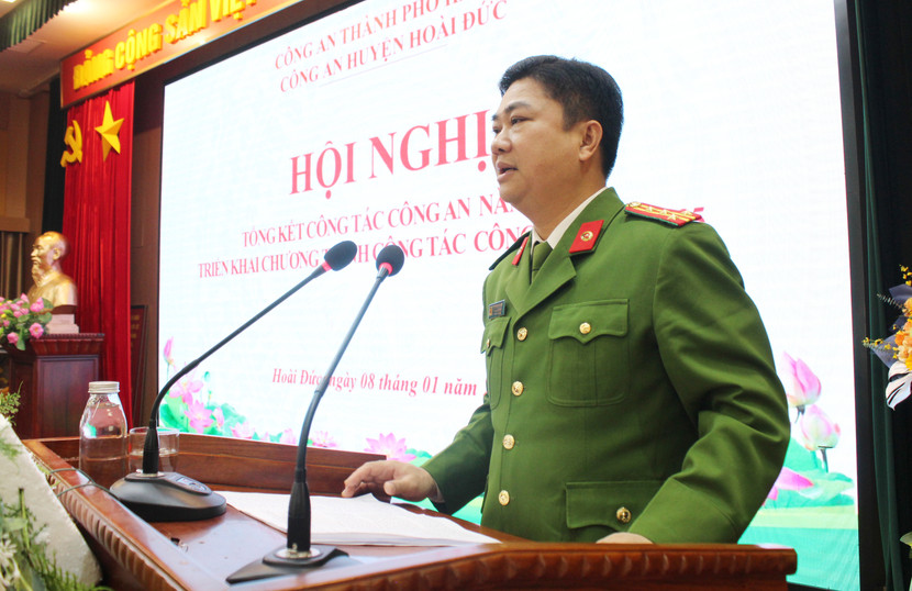 Đại tá Dương Đức Hải, Phó Giám đốc CATP phát biểu tại hội nghị Đại tá Dương Đức Hải, Phó Giám đốc CATP phát biểu tại hội nghị