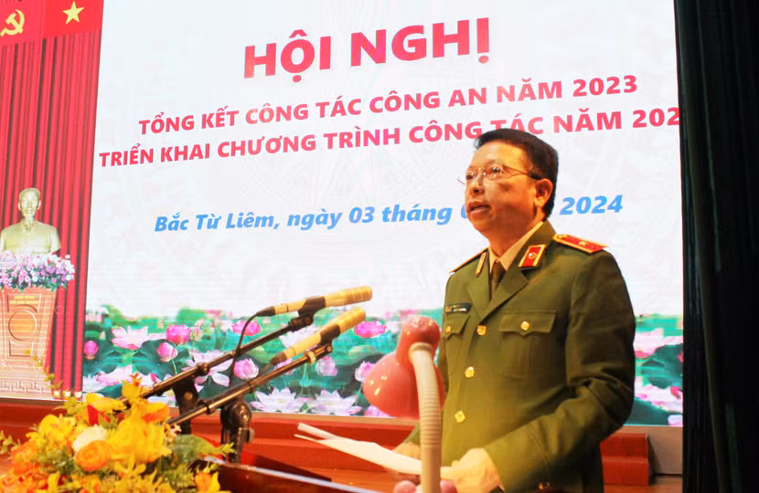 Thiếu tướng Nguyễn Hồng Ky, Phó Giám đốc CATP phát biểu chỉ đạo tại hội nghị
