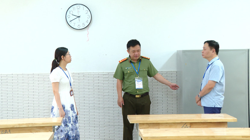 An ninh, an toàn được đảm bảo tuyệt đối tại các phòng thi An ninh, an toàn được đảm bảo tuyệt đối tại các phòng thi