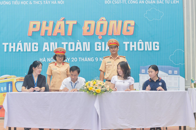 Ký cam kết không vi phạm Luật Giao thông đường bộ Ký cam kết không vi phạm Luật Giao thông đường bộ