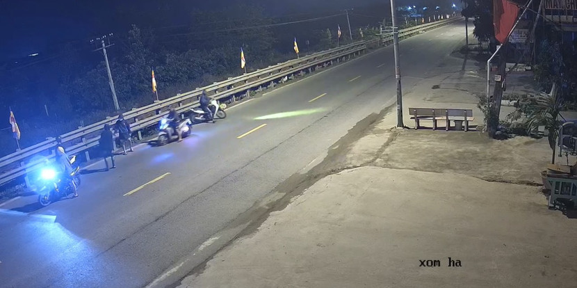 Hiện trường một vụ chặn xe cướp tài sản do các đối tượng thanh thiếu niên gây ra