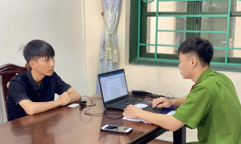 Cơ quan CSĐT - CAH Đoan Hùng ghi lời khai đối tượng trong vụ án Cơ quan CSĐT - CAH Đoan Hùng ghi lời khai đối tượng trong vụ án