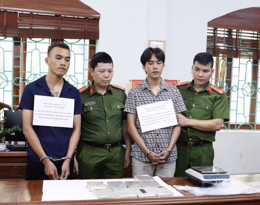 Hai đối tượng cùng tang vật vụ án