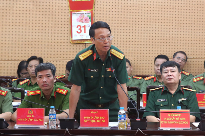 Đại diện lãnh đạo Bộ Tư lệnh Thủ đô phát biểu tại Hội nghị