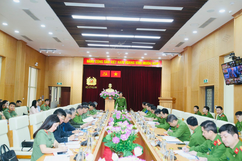 Toàn cảnh hội nghị giao ban