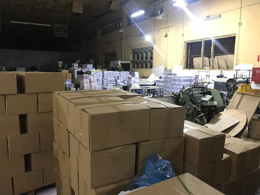 Lực lượng liên ngành phát hiện 17 tấn xuất bản phẩm và bán thành phẩm Lực lượng liên ngành phát hiện 17 tấn xuất bản phẩm và bán thành phẩm