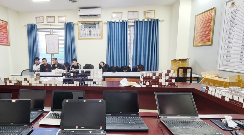 Các đối tượng và tang vật vụ án Các đối tượng và tang vật vụ án