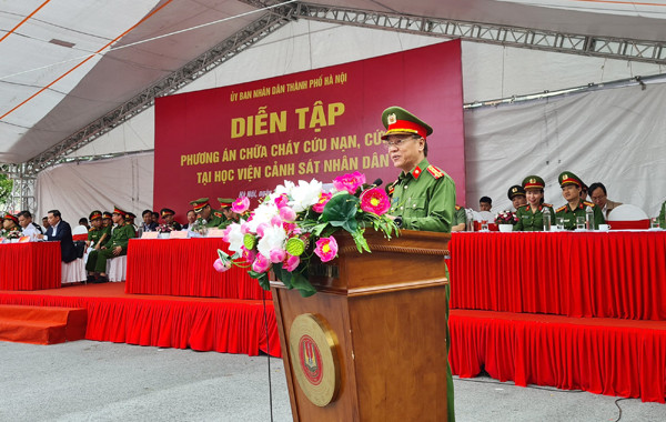 Đại tá Trần Ngọc Dương, Phó Giám đốc CATP Hà Nội đánh giá buổi diễn tập Đại tá Trần Ngọc Dương, Phó Giám đốc CATP Hà Nội đánh giá buổi diễn tập