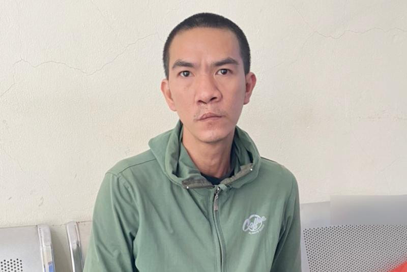 Nguyễn Đình Hoàn Vũ đang bị tạm giữ để điều tra về tội hủy hoại tài sản Nguyễn Đình Hoàn Vũ đang bị tạm giữ để điều tra về tội hủy hoại tài sản