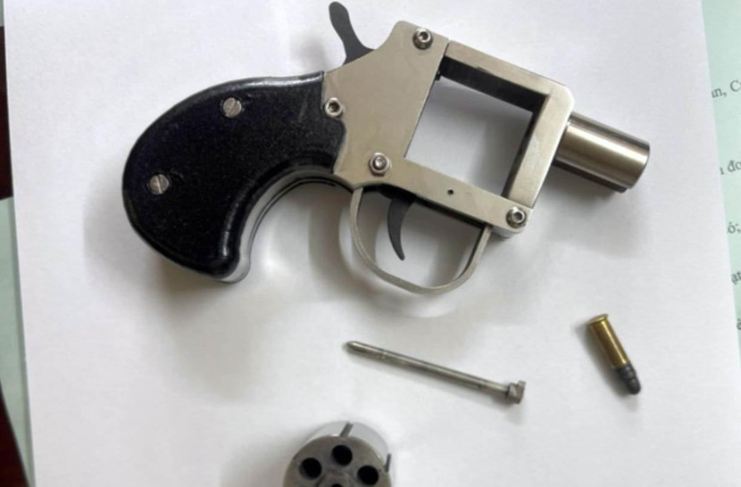 Khẩu súng Phan Văn Minh sử dụng Khẩu súng Phan Văn Minh sử dụng