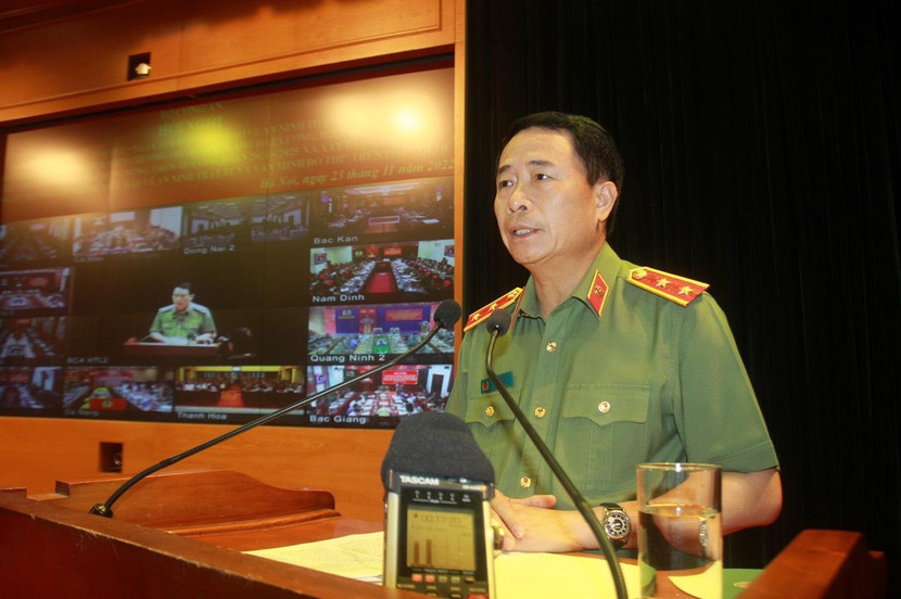 Trung tướng Lê Quốc Hùng, Uỷ viên Trung ương Đảng, Thứ trưởng Bộ Công an chủ trì hội nghị Trung tướng Lê Quốc Hùng, Uỷ viên Trung ương Đảng, Thứ trưởng Bộ Công an chủ trì hội nghị