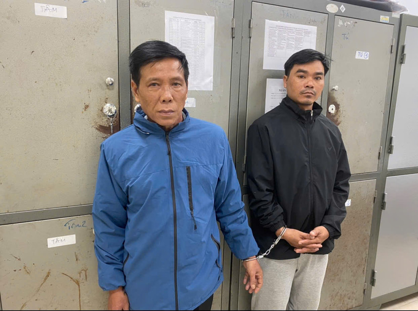 Hai đối tượng Long và Kịp