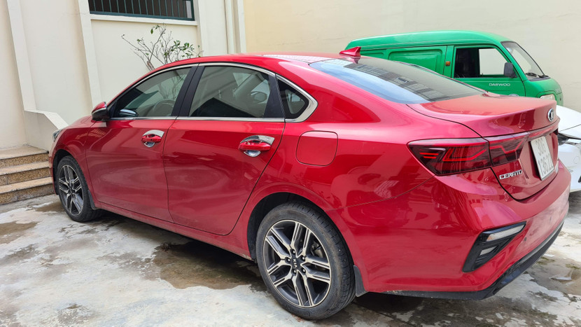 Chiếc xe ô tô công ty giao cho Trọng điều khiển nhưng bị lợi dụng là phương tiện đi trộm cắp tài sản