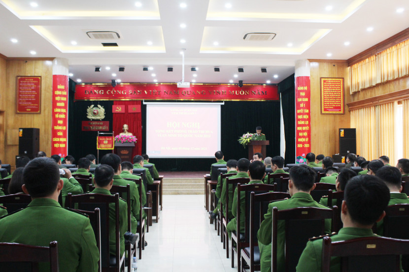 Toàn cảnh hội nghị