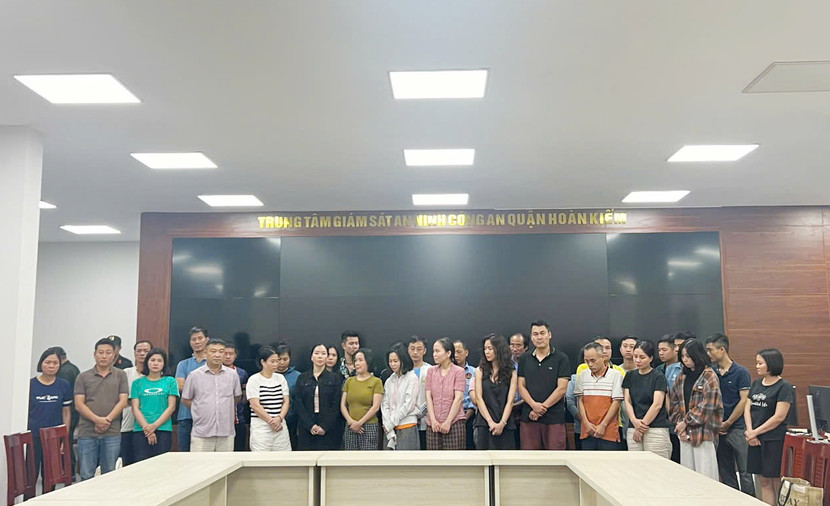 Các đối tượng bị Cơ quan CSĐT - CATP Hà Nội bắt giữ trong vụ án...