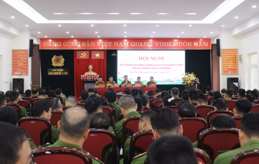 Toàn cảnh hội nghị Toàn cảnh hội nghị