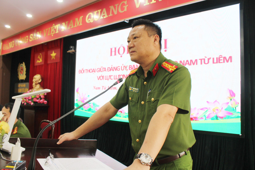 Đại tá Trần Văn Hóa, Trưởng CAQ chủ trì hội nghị