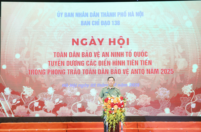 Thượng tướng Lê Văn Tuyến - Thứ trưởng Bộ Công an phát biểu chúc mừng Ngày hội Thượng tướng Lê Văn Tuyến - Thứ trưởng Bộ Công an phát biểu chúc mừng Ngày hội