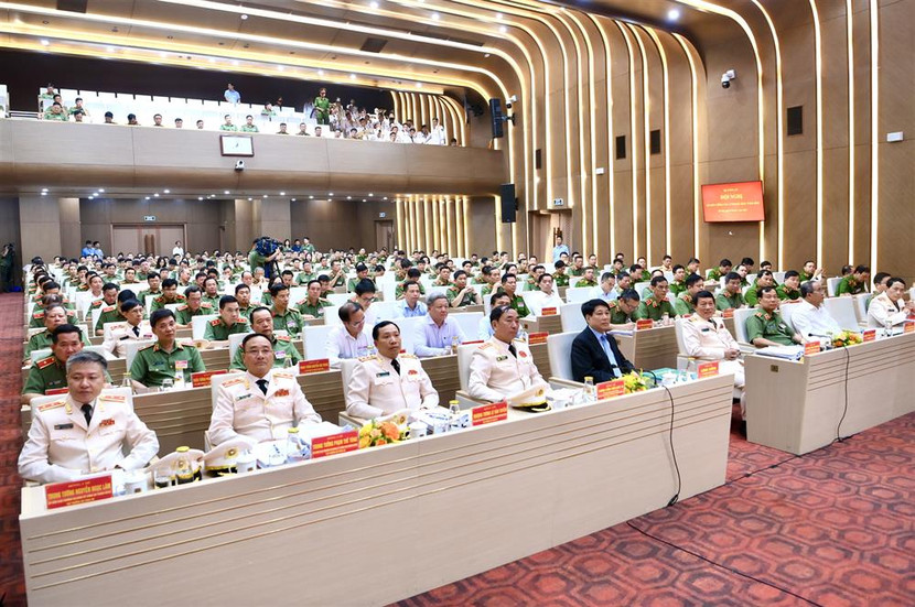 Các đại biểu dự Hội nghị