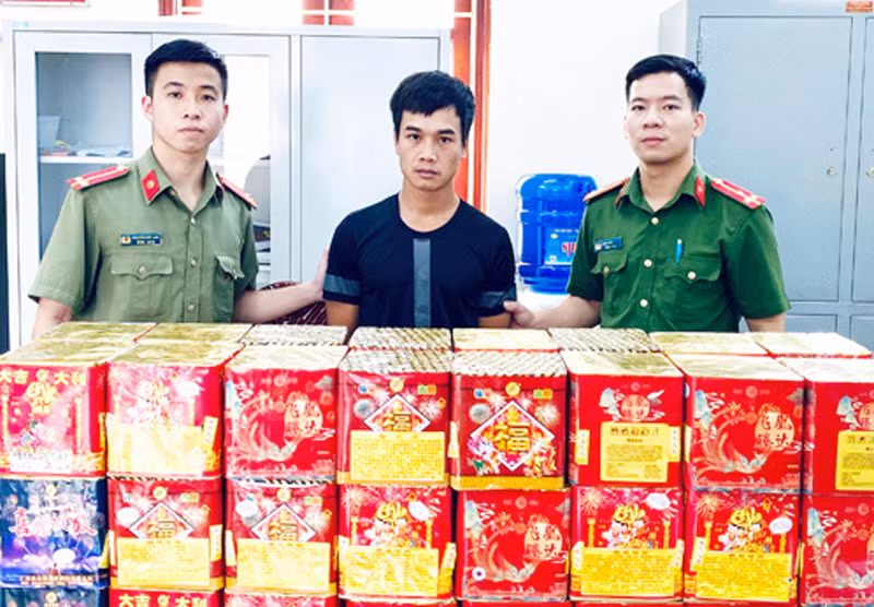 Đối tượng Tuyển và tang vật vụ án