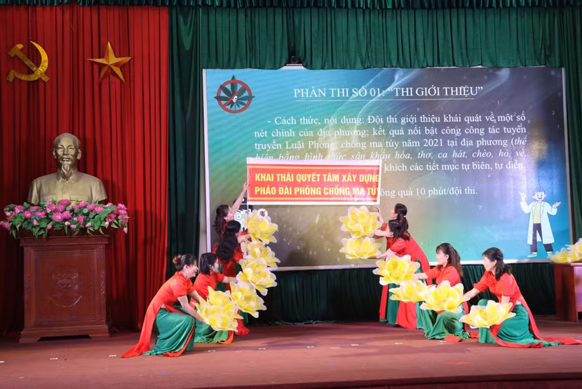 Phần thi giới thiệu của xã Khai Thái