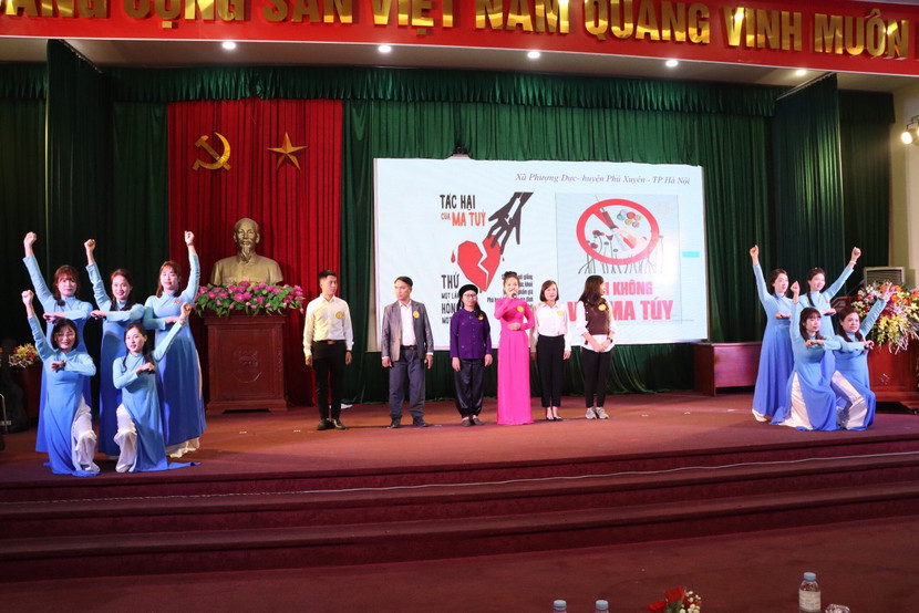 Phần thi của Đội tuyên truyền xã Phượng Dực