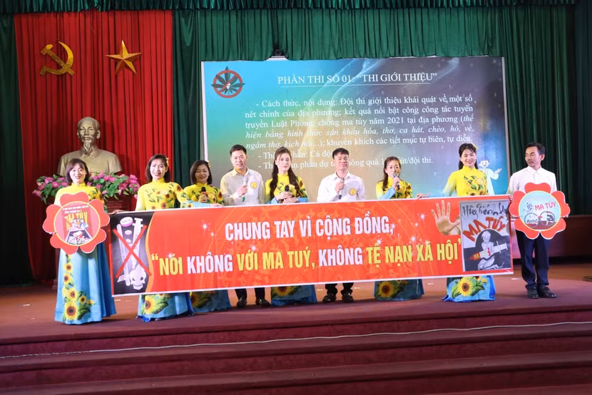 Phần thi giới thiệu