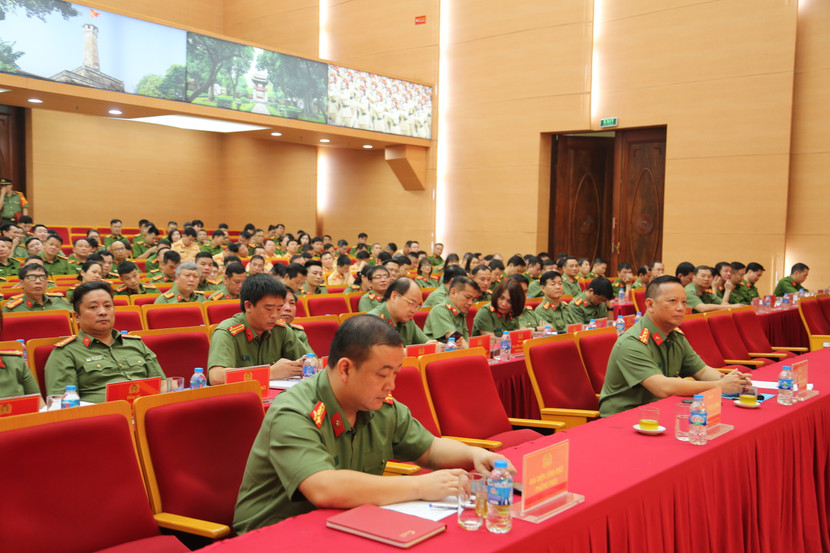 Toàn cảnh hội nghị