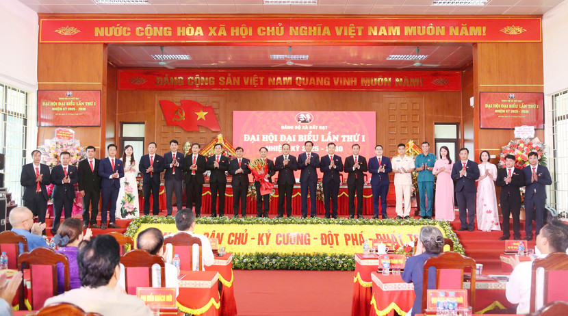 Ban chấp hành Đảng bộ xã Bất Bạt nhiệm kỳ 2025 - 2030