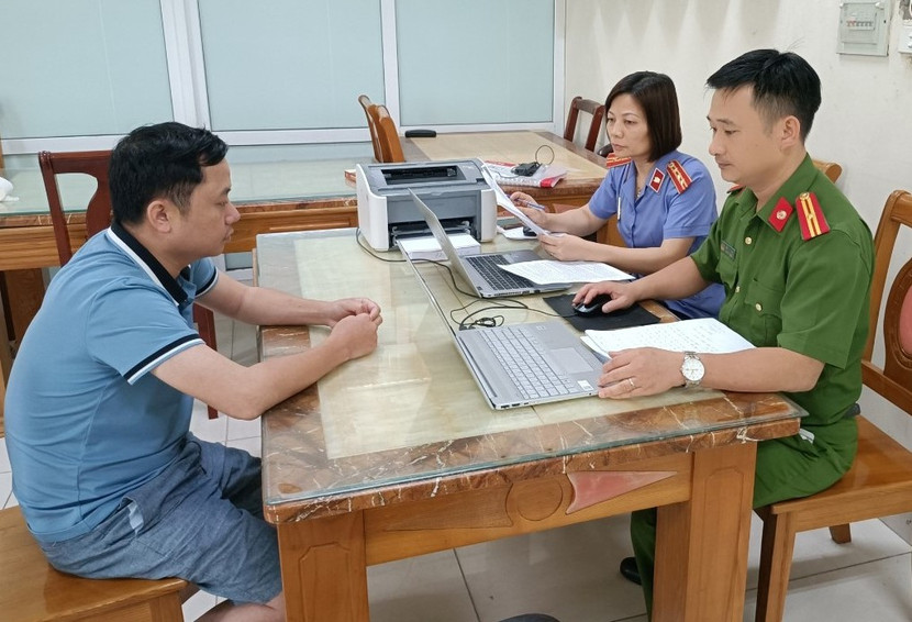 Cơ quan chức năng làm việc với Đào Quang Hiệp Cơ quan chức năng làm việc với Đào Quang Hiệp