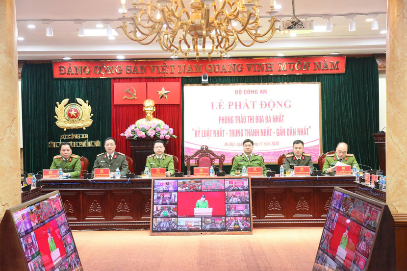 Hình ảnh tại điểm cầu CATP Hà Nội Hình ảnh tại điểm cầu CATP Hà Nội