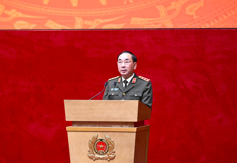 Thượng tướng Trần Quốc Tỏ, Ủy viên Trung ương Đảng, Thứ trưởng Bộ Công an điều hành phần tham luận tại Hội nghị Thượng tướng Trần Quốc Tỏ, Ủy viên Trung ương Đảng, Thứ trưởng Bộ Công an điều hành phần tham luận tại Hội nghị