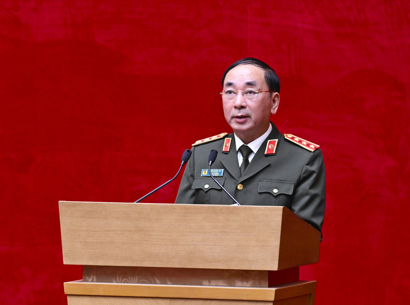 Thượng tướng Trần Quốc Tỏ, Ủy viên Trung ương Đảng, Thứ trưởng Bộ Công an phát biểu tại buổi lễ