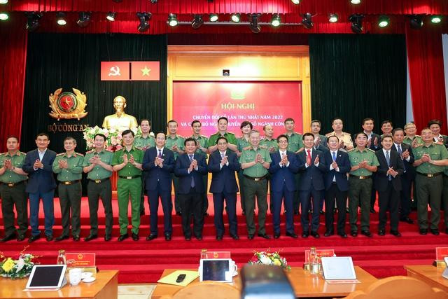 Các đại biểu dự hội nghị Các đại biểu dự hội nghị