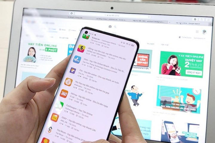 Chỉ cần tìm kiếm thông tin về vay tiền qua app, người dùng sẽ ngập trong ma trận của hàng trăm ứng dụng vay tiền khác nhau