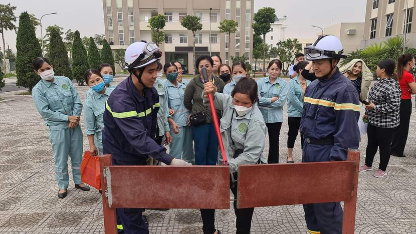 Hướng dẫn "trinh sát không chuyên ban đêm" thực hiện cứu hộ, cứu nạn