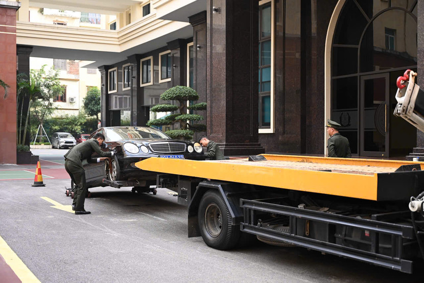 Sử dụng thuần thục phương tiện xe nâng Sử dụng thuần thục phương tiện xe nâng