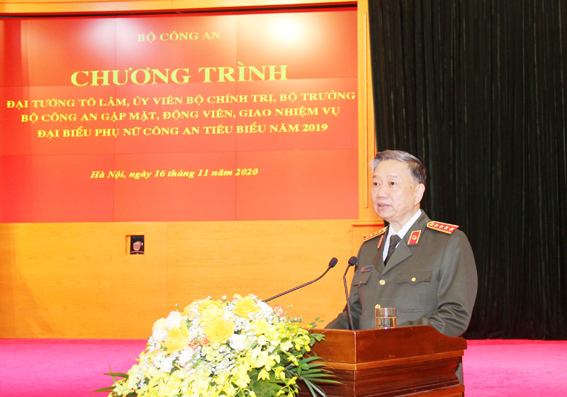 Đại tướng Tô Lâm, Ủy viên Bộ Chính trị, Bộ trưởng Bộ Công an phát biểu tại buổi gặp mặt