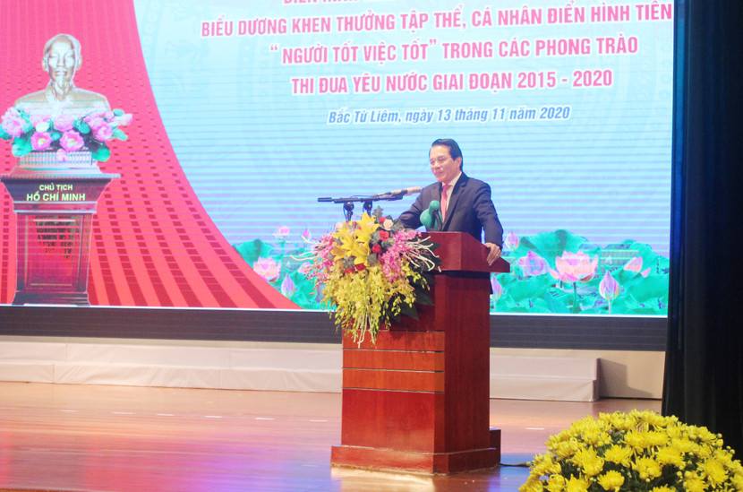 Đồng chí Hoàng Trọng Quyết Ủy viên Ban Thường vụ Thành ủy, Chủ nhiệm Ủy ban kiểm tra Thành ủy Hà Nội phát biểu tại Hội nghị