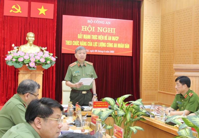 Đại tướng Tô Lâm, Ủy viên Bộ Chính trị, Bộ trưởng Bộ Công an chủ trì hội nghị Đại tướng Tô Lâm, Ủy viên Bộ Chính trị, Bộ trưởng Bộ Công an chủ trì hội nghị