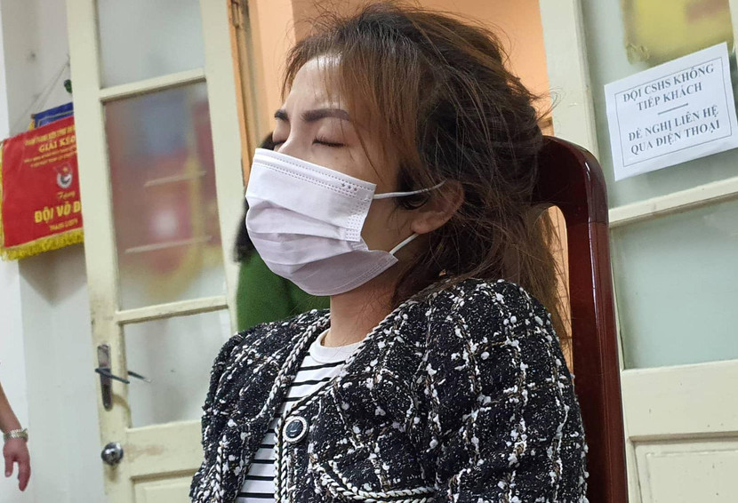 Chân dung người phụ nữ mù quáng vì yêu