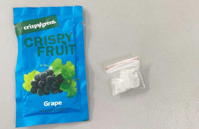 Cùng với số ma túy ketamine, cơ quan công an cũng thu giữ của Tuấn gói ma túy 'nước vui'