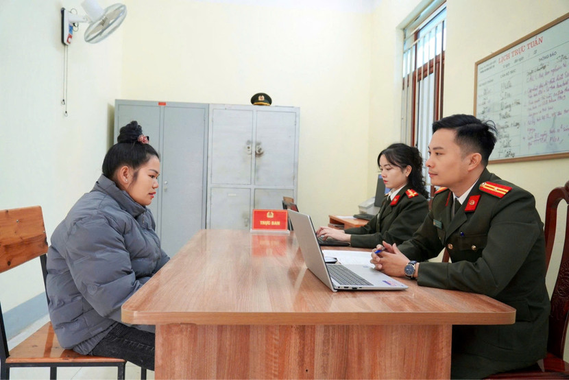 Cơ quan An ninh điều tra Công an tỉnh Điện Biên làm việc với Vì Thị Tiện