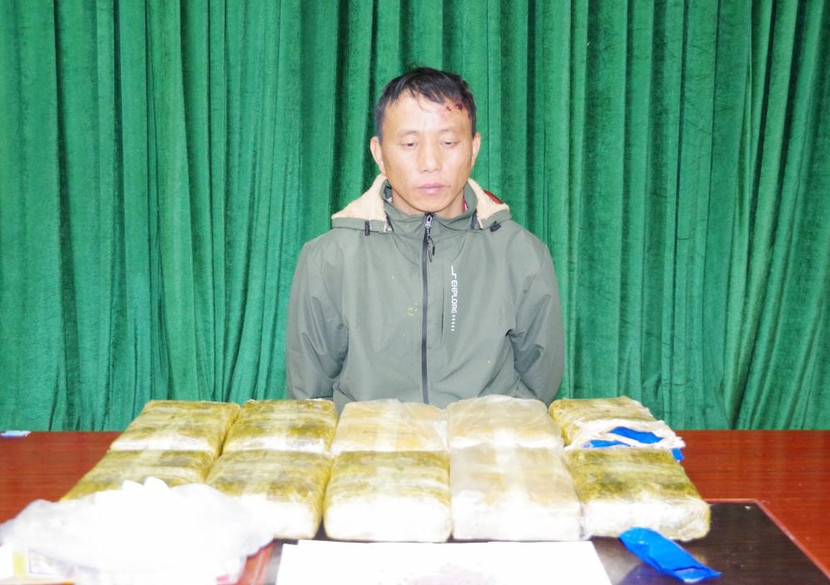 Đối tượng Thào A Pháng và tang vật vụ án