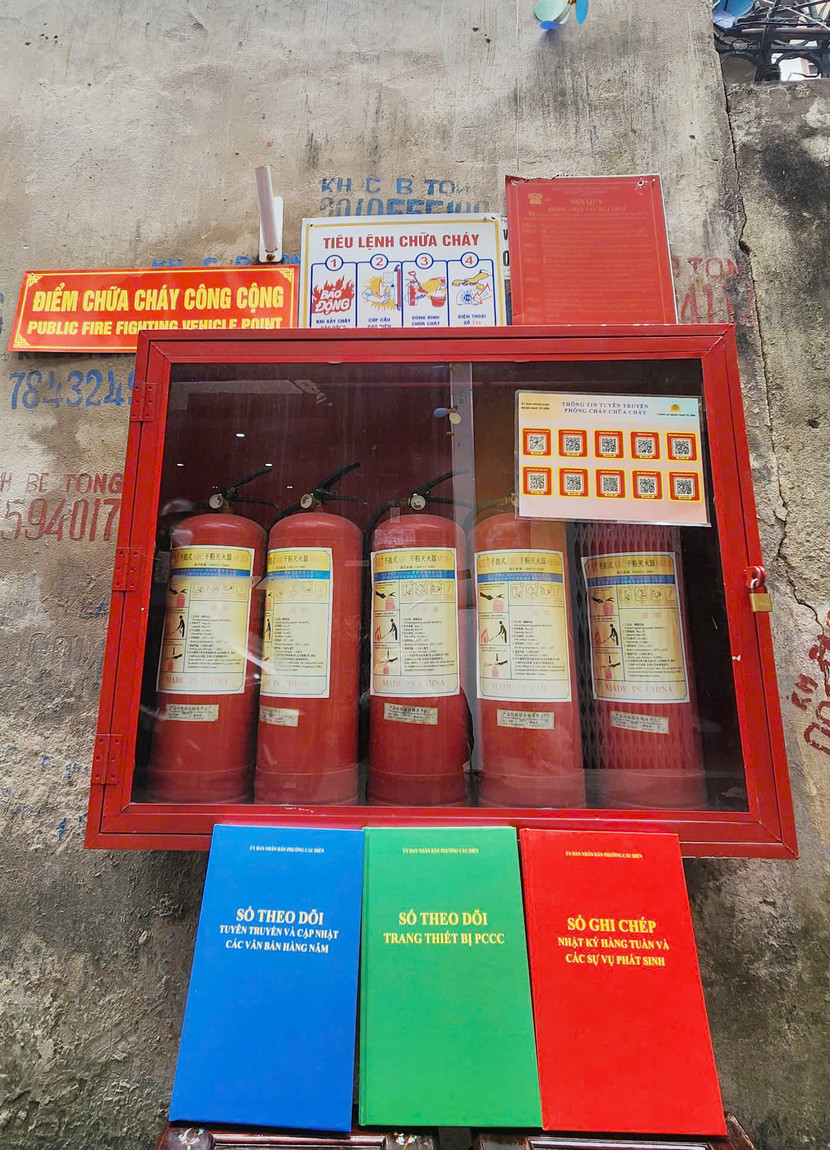 Bộ 3 sổ theo dõi về công tác phòng cháy chữa cháy và cứu nạn cứu hộ trên địa bàn Bộ 3 sổ theo dõi về công tác phòng cháy chữa cháy và cứu nạn cứu hộ trên địa bàn