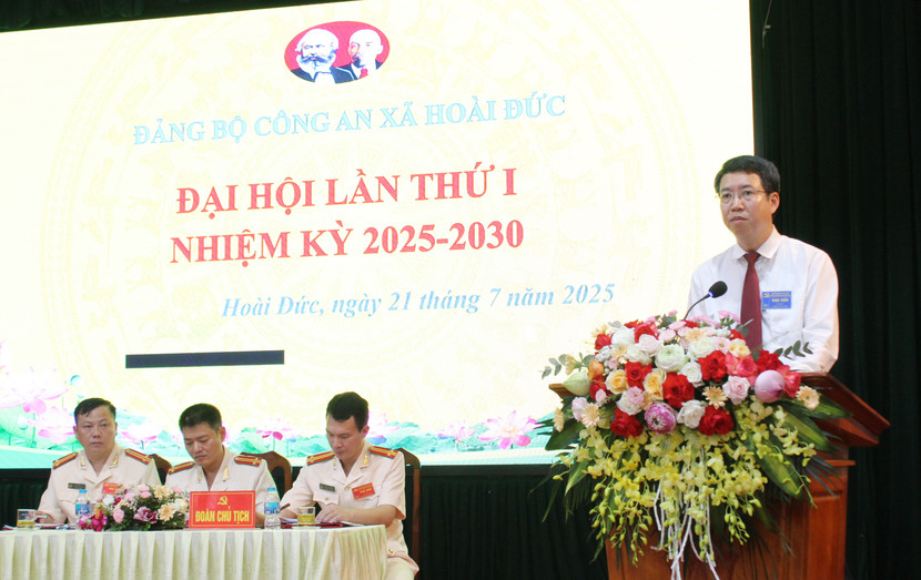 Đồng chí Nguyễn Hoàng Trường, Bí thư Đảng ủy xã Hoài Đức phát biểu tại Đại hội