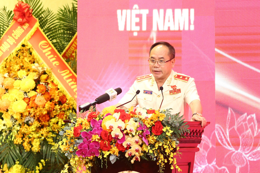 Trung tướng Nguyễn Thanh Tùng - Ủy viên Ban Thường vụ Thành ủy, Bí thư Đảng ủy, Giám đốc CATP phát biểu tại Đại hội