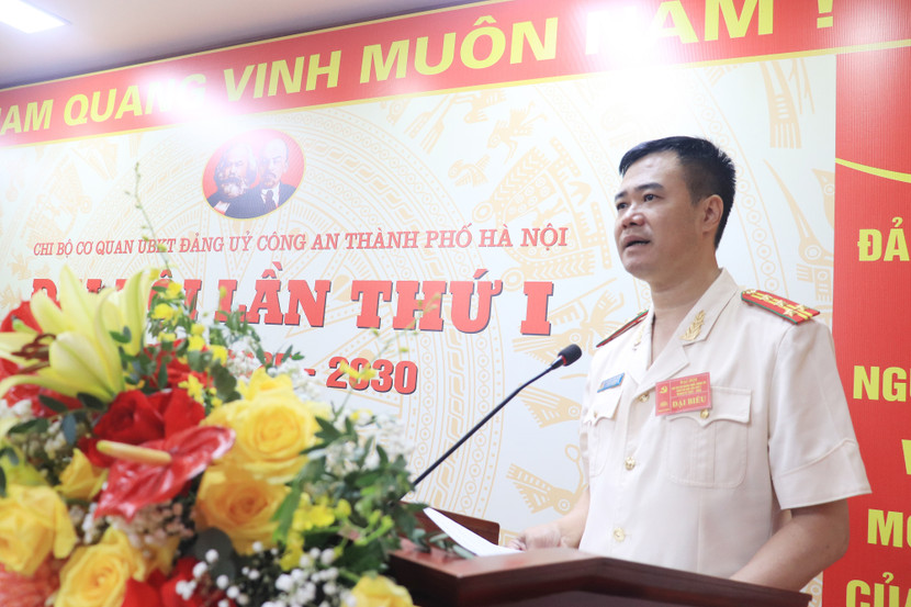 Đại tá Nguyễn Ngọc Quyền, Phó Giám đốc CATP phát biểu chỉ đạo tại Đại hội